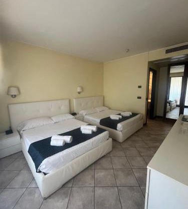 Yachting Hotel Mistral