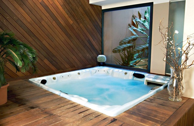 Yachting Hotel Mistral