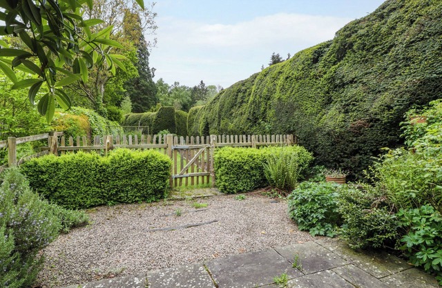 Yew Tree Cottage