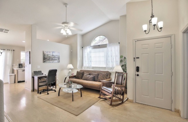 Your perfect cozy 3 bedrooms, 2 bathrooms, fully furnished!