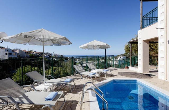 Your Private Luxury Villa Mahin, Pool, Sea view, Rethymno
