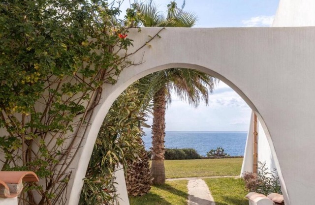YourHouse Cala Serena beach houses