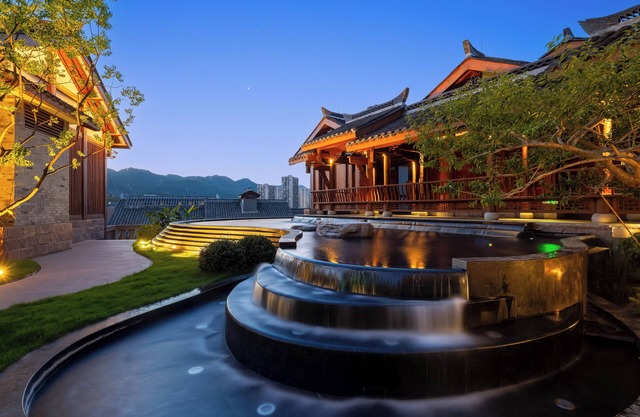 Yueyin Chongqing Courtyard