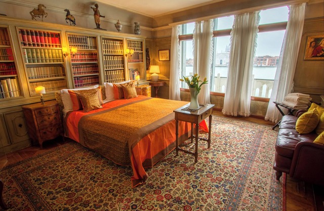 Zattere Luxury Apartment with Spectacular Views on Giudecca canal M0270420963-4