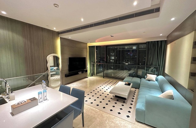 ZHome-SuHe Luxury Mansion-Near NanJing Road