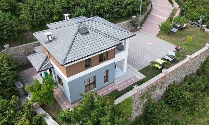 Bolaman Belediyesi Villa | Çiftlikte Konaklama Villa Saklı Bahçe