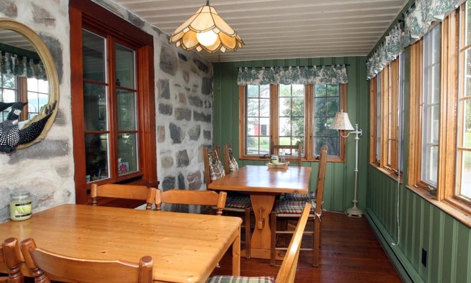 Saint-Jean-Baptiste Bed & Breakfast | Éden sur Terre