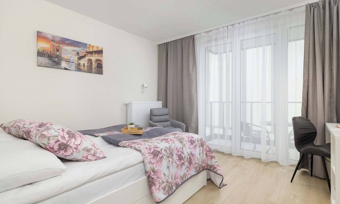 Grzegorzki Apartment | Łaszkiewicza 8A | Cozy Apartment | Parking