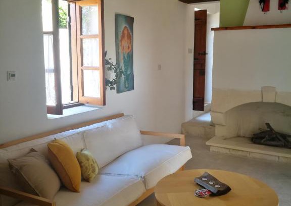 Fyti Apartment | Αλωξάντρα