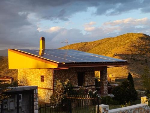 Edessa House | ΒΙΟΚΛΙΜΑΤΙΚΟ ΗΛΙΟΠΕΤΡΟΣΠΙΤΟ στην ΑΡΧΑΙΑ ΒΟΚΕΡΙΑ