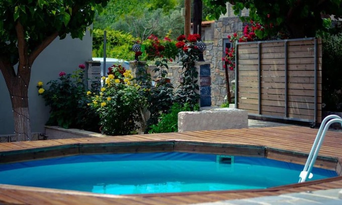 Kamariotis House | Μουριές