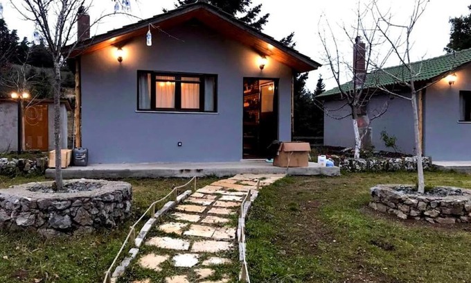 Kefalochori Ski Chalet | Νύμφες Σαλέ Ιαίρα