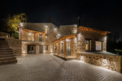 Mesaia Trikala House | Πηγή Τραγανιστή