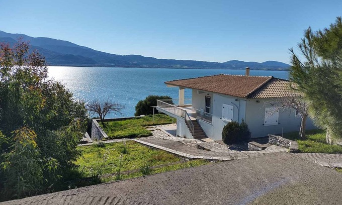 Sparton Cottage | Σπάρτο παραθαλάσσιο εξοχικό "Filoxenia"n Seaside cottage in Sparto west greece