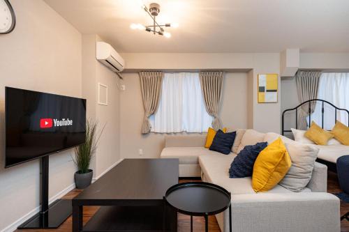 Naniwa Apartment | アリタ日本橋西1F