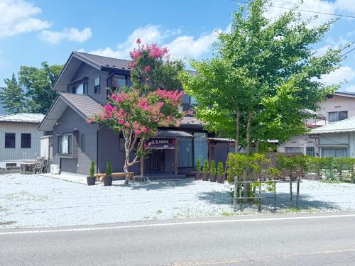 Fujikawaguchiko House | 道龍house