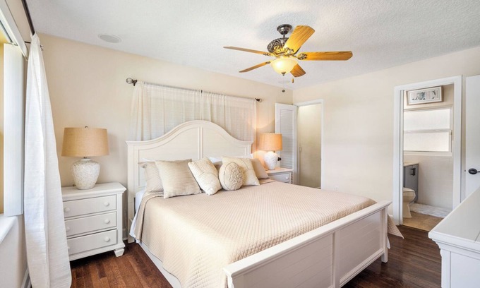 Melbourne House | 1.5/h theme parks, close to mall, golf course, 15min to beach, 5min Downtown!