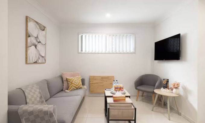 Rocklea Apartment | 1 Bdr Apt! GST Credits! Undercover Parking! 414F1