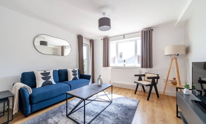 Abbey Apartment | 1 Bed Apartment in Wimbledon