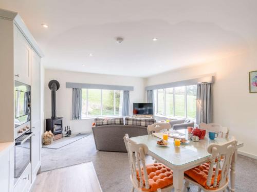 Summerbridge House | 1 Bed in Pateley Bridge 76511