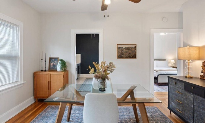Roselawn Finance Apartment | 1 Bed ~ Private Balcony ~ Walkable ~ Work Remote