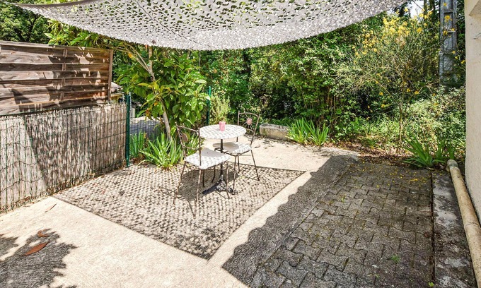 Saint-Paul-Trois-Chateaux House | 1 bedroom accommodation in ST PAUL TROIS CHATEAUX