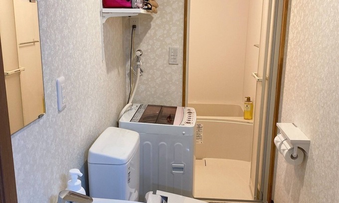 Kawara Machi House | 1 bedroom 2 semidouble beds desk chair TV mi/Takamatsu Kagawa