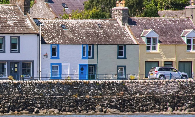 Garlieston Cottage | 1 bedroom accommodation in Garlieston, near Newton Stewart