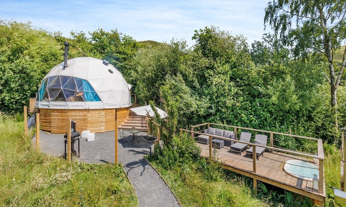 Llanbrynmair Cottage | 1 bedroom accommodation in Llanbrynmair, near Machynlleth