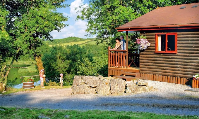 Porthyrhyd Cottage | 1 bedroom accommodation in Pontyberem, Carmarthenshire