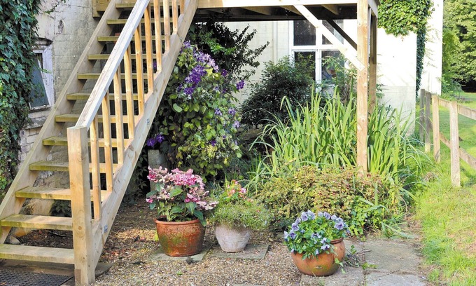 Woodbridge Cottage | 1 bedroom accommodation in Hollesley, near Woodbridge