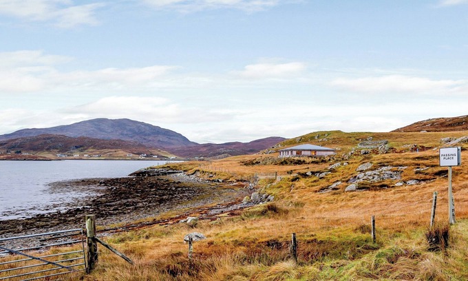 Ardroil Cottage | 1 bedroom accommodation in Reef, Isle of Lewis