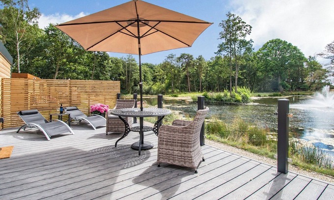 Storwood Ski Chalet | 1 bedroom accommodation in Aughton