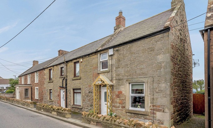 Chirnside Cottage | 1 bedroom accommodation in Chirnside, near Duns