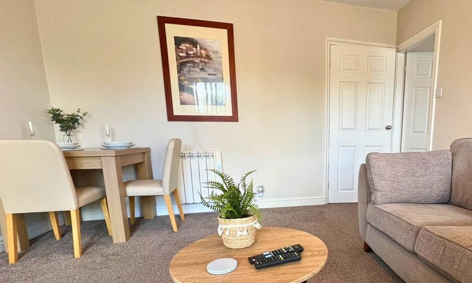 Dalton-in-Furness Apartment | 1 Bedroom Apartment (BAE & Hospital)
