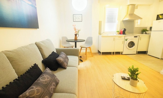 Dreta de l'Eixample Apartment | 1 Bedroom apartment in Gracia