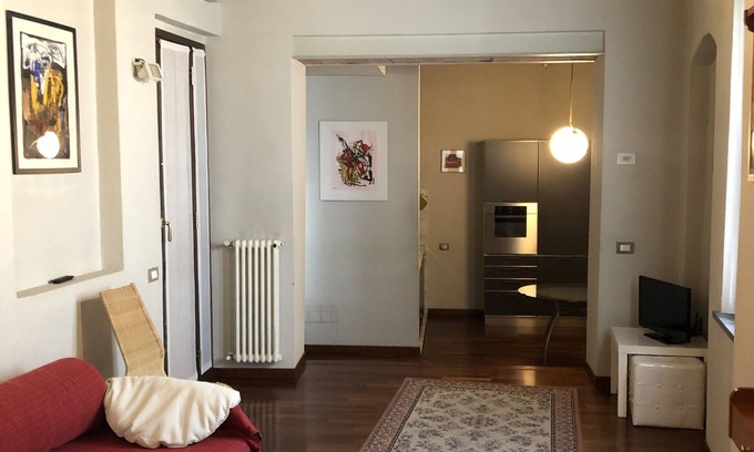 Parma City Centre Apartment | 1 Bedroom Apartment in Parma