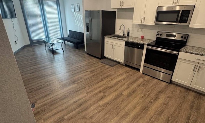 Cedar Hill Apartment | 1-bedroom apartment in cool Cedar Hill with AC, WiFi, fitness room, pool area
