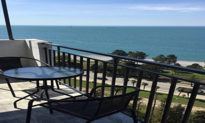 Makhinjauri Apartment | 1 Bedroom Apartment with a Beautiful Sea View