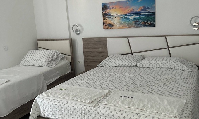 Gjerana Apartment | 1 bedroom apartment with balcony - Apartments Subashi room 301