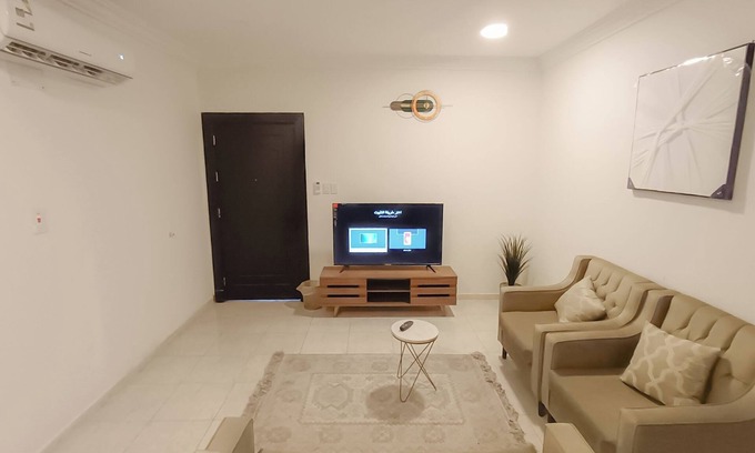 Dammam Apartment | 1-bedroom apartment with WiFi, AC in Al Nakhil Dammam