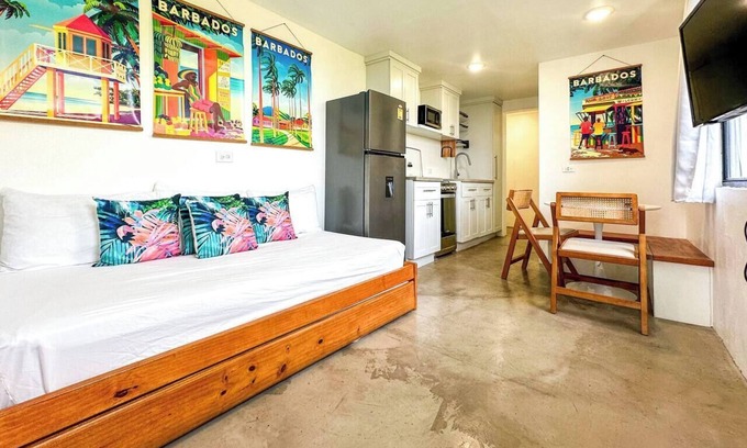 Maxwell Apartment | 1 Bedroom APT 4A, Oceanview + Pool, Near Beach | @ Paradise Point Barbados