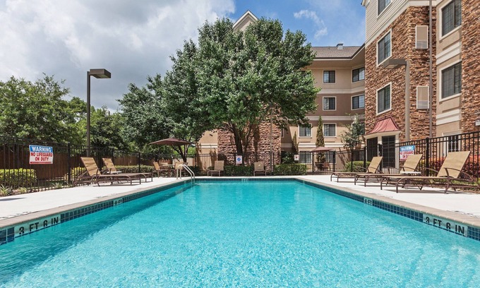 Round Rock West Condo | 1 Bedroom | Fitness Center + FREE Buffet Breakfast