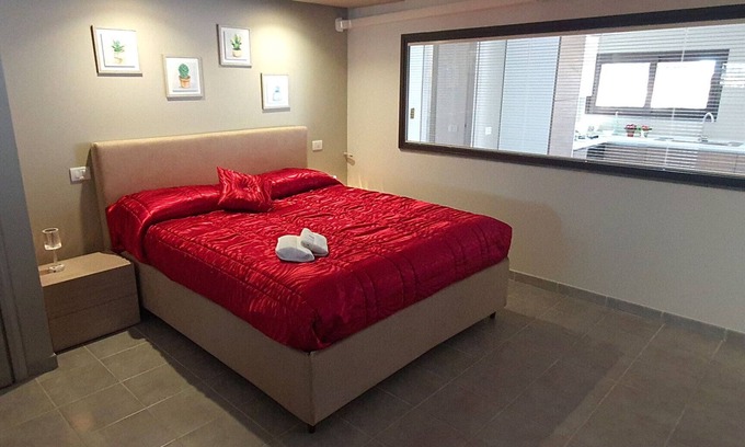Lavinaio-Monterosso Apartment | 1-bedroom flat, bathroom, kitchen.