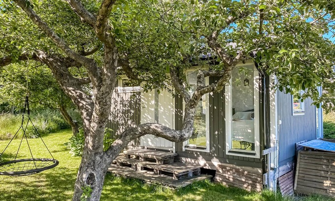 Askloster House | 1 bedroom nice home in Varberg