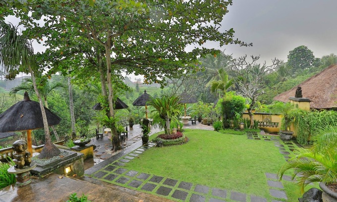 Penatih Resort | 1 Bedroom private balcony near Ubud with views of the grounds and rice fields