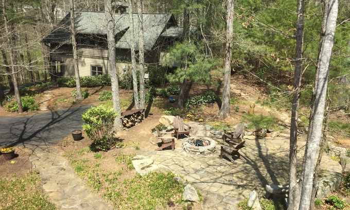 Weaverville Cottage | 1-bedroom secluded cottage forest view trails 15 min to Asheville. Pet friendly