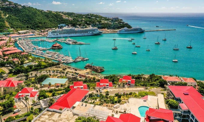 Estate Kings Quarter Condo | 1 Bedroom, Sleeps 4, at Bluebeards Castle Pirates Pension Resort, St Thomas!