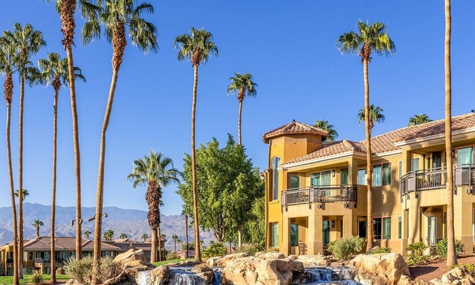 Palm Desert Resort | 1 Bedroom Villa - Desert Springs Villas II