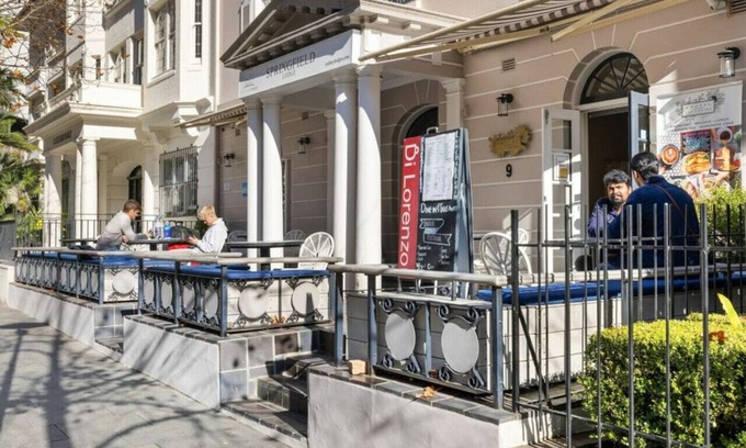 Kings Cross Apartment | 1 BR, Sunlit Apartment in heart of Potts Point